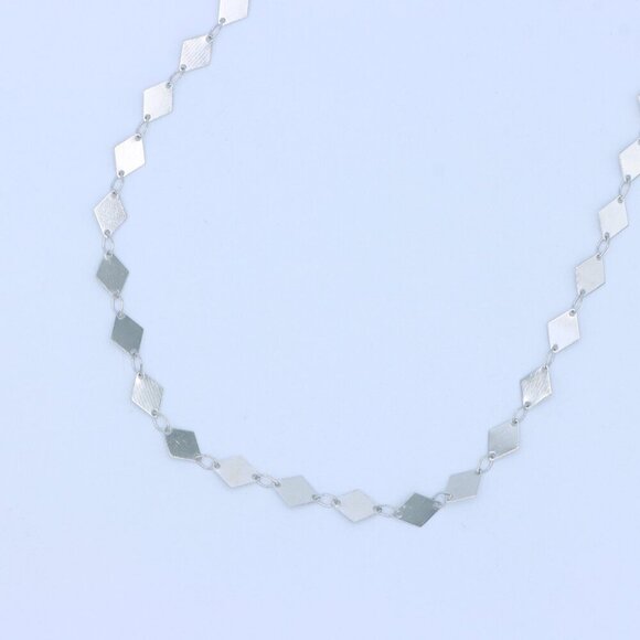 Delicate & Contemporary Necklace Chain, A Lovely Choice for Women, EVCH1567 - Picture 8 of 10